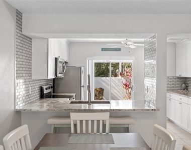 276 Cerromar Way S - Photo Thumbnail 7