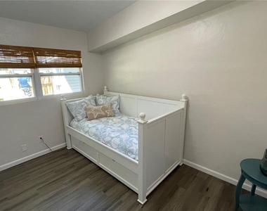 2504 S Milmar Drive - Photo Thumbnail 23
