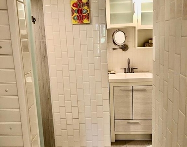 102 Capri Isles Boulevard - Photo Thumbnail 25