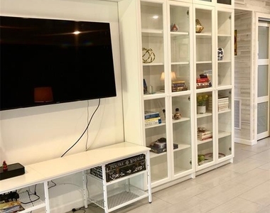 102 Capri Isles Boulevard - Photo Thumbnail 8