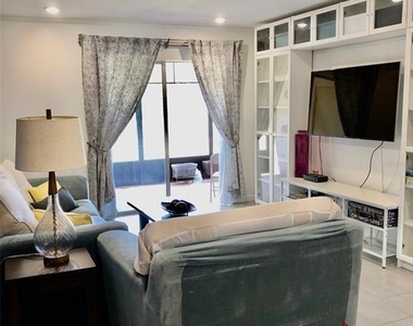 102 Capri Isles Boulevard - Photo Thumbnail 1
