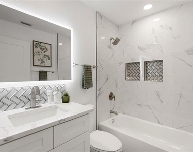 606 Marcus Street - Photo Thumbnail 31