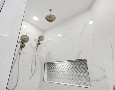 606 Marcus Street - Photo Thumbnail 27