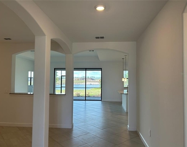 15513 White Linen Drive - Photo Thumbnail 5