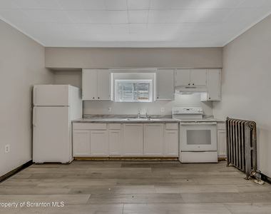 514 Stipp Court - Photo Thumbnail 5