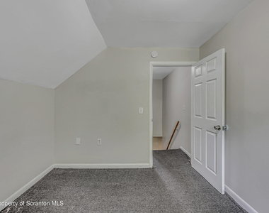 514 Stipp Court - Photo Thumbnail 15