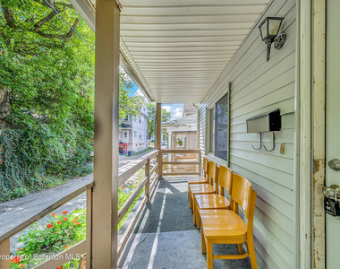 514 Stipp Court - Photo Thumbnail 2