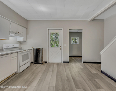 514 Stipp Court - Photo Thumbnail 7