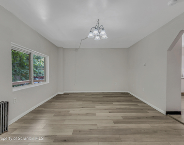 514 Stipp Court - Photo Thumbnail 4