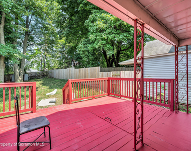 630 E Lackawanna Avenue - Photo Thumbnail 3