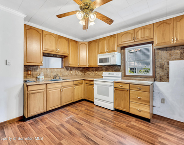 630 E Lackawanna Avenue - Photo Thumbnail 8