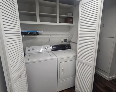 3129 Moravian Avenue - Photo Thumbnail 6