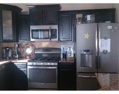 12960 Cozy Cove Avenue - Photo Thumbnail 6