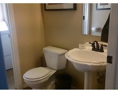 12960 Cozy Cove Avenue - Photo Thumbnail 13