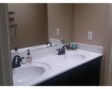12960 Cozy Cove Avenue - Photo Thumbnail 14