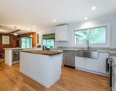 23 Cornwall Road - Photo Thumbnail 5