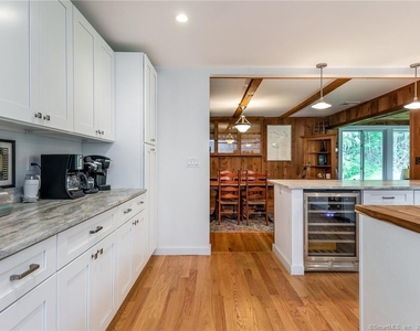 23 Cornwall Road - Photo Thumbnail 7