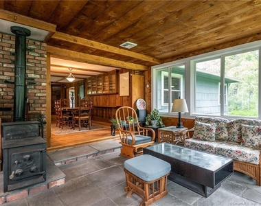 23 Cornwall Road - Photo Thumbnail 10