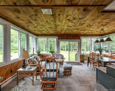 23 Cornwall Road - Photo Thumbnail 9