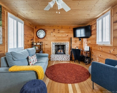 6 Brunetto Grove - Photo Thumbnail 6