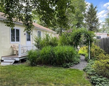 6 Brunetto Grove - Photo Thumbnail 3