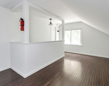 124 Minturn Place - Photo Thumbnail 12