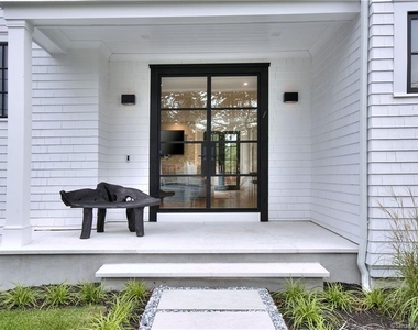 18 Danbury Avenue - Photo Thumbnail 4