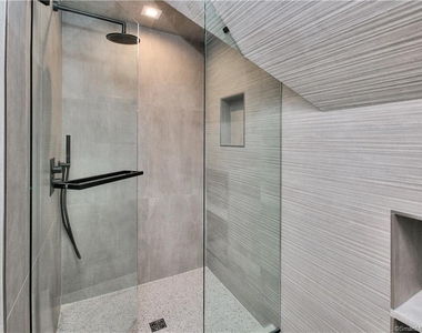 18 Danbury Avenue - Photo Thumbnail 30