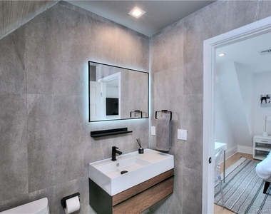 18 Danbury Avenue - Photo Thumbnail 29