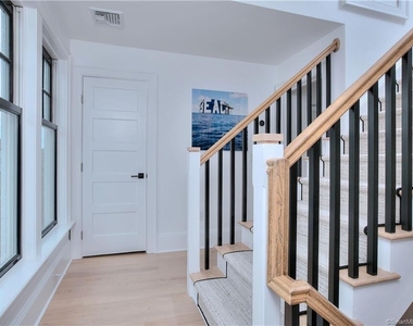 18 Danbury Avenue - Photo Thumbnail 20