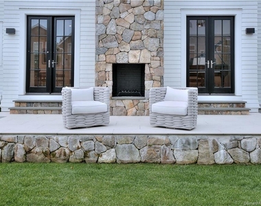 18 Danbury Avenue - Photo Thumbnail 1