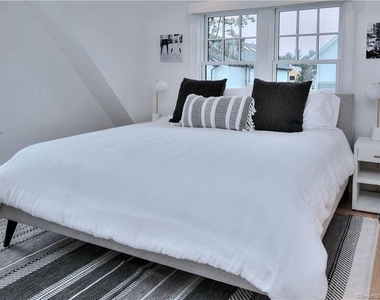 18 Danbury Avenue - Photo Thumbnail 26