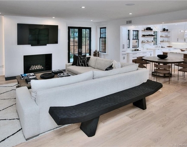 18 Danbury Avenue - Photo Thumbnail 16