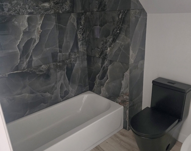 530 Jane Street - Photo Thumbnail 4