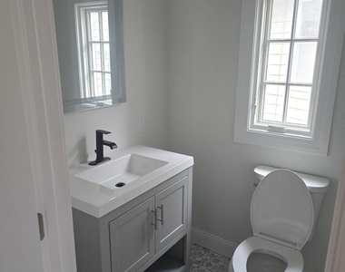530 Jane Street - Photo Thumbnail 5