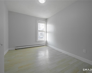 49 Johnson Street - Photo Thumbnail 6