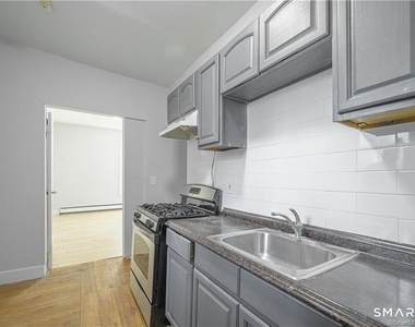 49 Johnson Street - Photo Thumbnail 1