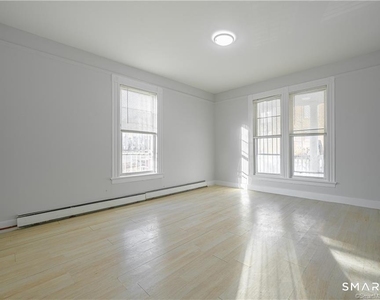 49 Johnson Street - Photo Thumbnail 3