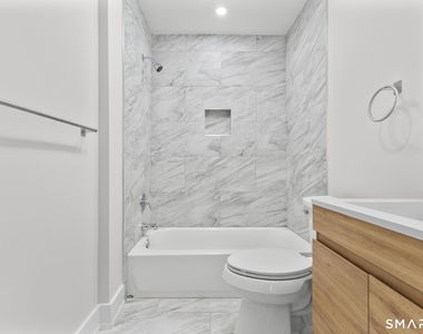 54 Plaza Avenue - Photo Thumbnail 9