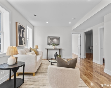 54 Plaza Avenue - Photo Thumbnail 5