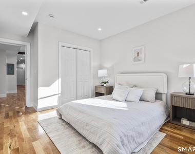 54 Plaza Avenue - Photo Thumbnail 2