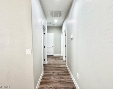 1401 Ogallala Street - Photo Thumbnail 5