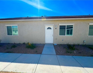 1401 Ogallala Street - Photo Thumbnail 1