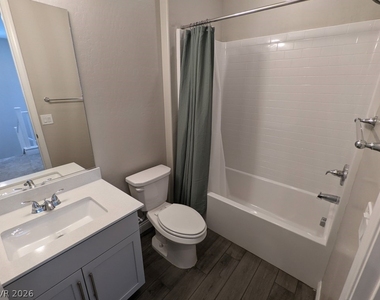 11657 Bearpaw Meadow Avenue - Photo Thumbnail 18