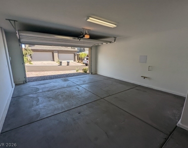 11657 Bearpaw Meadow Avenue - Photo Thumbnail 22