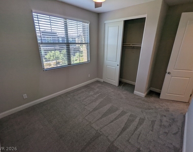 11657 Bearpaw Meadow Avenue - Photo Thumbnail 16