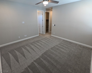 11657 Bearpaw Meadow Avenue - Photo Thumbnail 13
