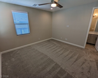 11657 Bearpaw Meadow Avenue - Photo Thumbnail 12