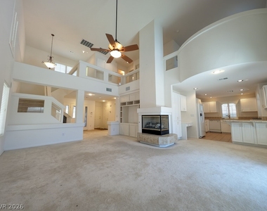 10900 Royal Highlands Street - Photo Thumbnail 5