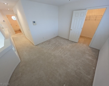 10900 Royal Highlands Street - Photo Thumbnail 25